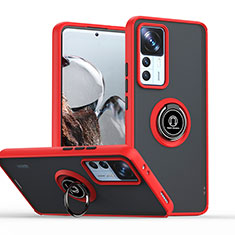 Funda Bumper Silicona y Plastico Mate Carcasa con Magnetico Anillo de dedo Soporte QW2 para Xiaomi Mi 12T Pro 5G Rojo