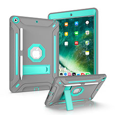 Funda Bumper Silicona y Plastico Mate Carcasa con Soporte YJ1 para Apple iPad 10.2 (2021) Gris