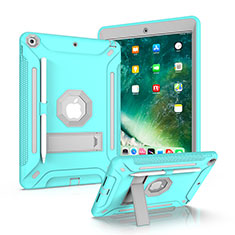 Funda Bumper Silicona y Plastico Mate Carcasa con Soporte YJ2 para Apple iPad 10.2 (2020) Azul Claro