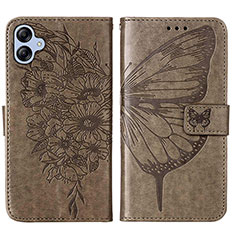 Funda de Cuero Cartera con Soporte Mariposa Carcasa YB1 para Samsung Galaxy M04 Gris