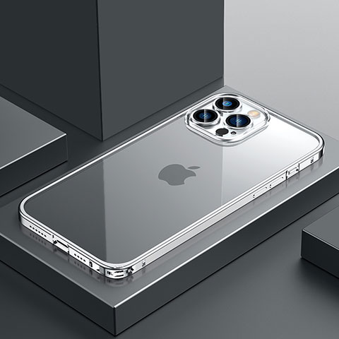 Carcasa Bumper Lujo Marco de Metal y Plastico Funda QC4 para Apple iPhone 12 Pro Plata
