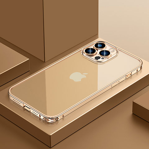 Carcasa Bumper Lujo Marco de Metal y Plastico Funda QC4 para Apple iPhone 13 Pro Max Oro