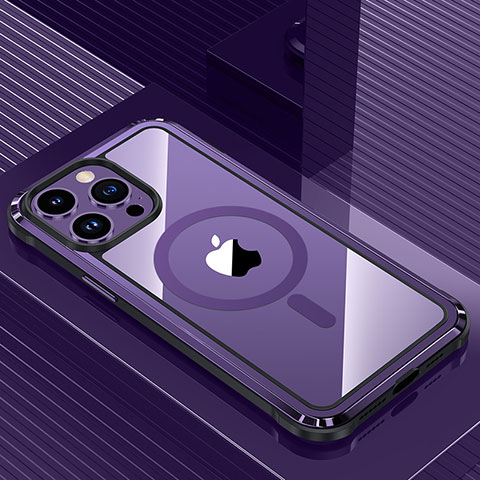 Funda Lujo Marco de Aluminio y Silicona Carcasa Bumper con Mag-Safe Magnetic QC1 para Apple iPhone 13 Pro Morado