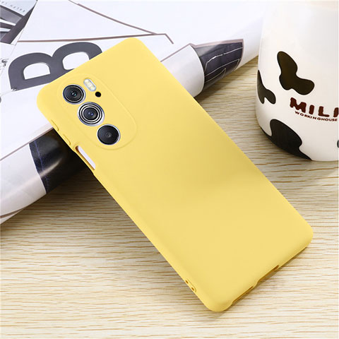 Funda Silicona Ultrafina Goma 360 Grados Carcasa para Motorola Moto Edge 30 Pro 5G Amarillo