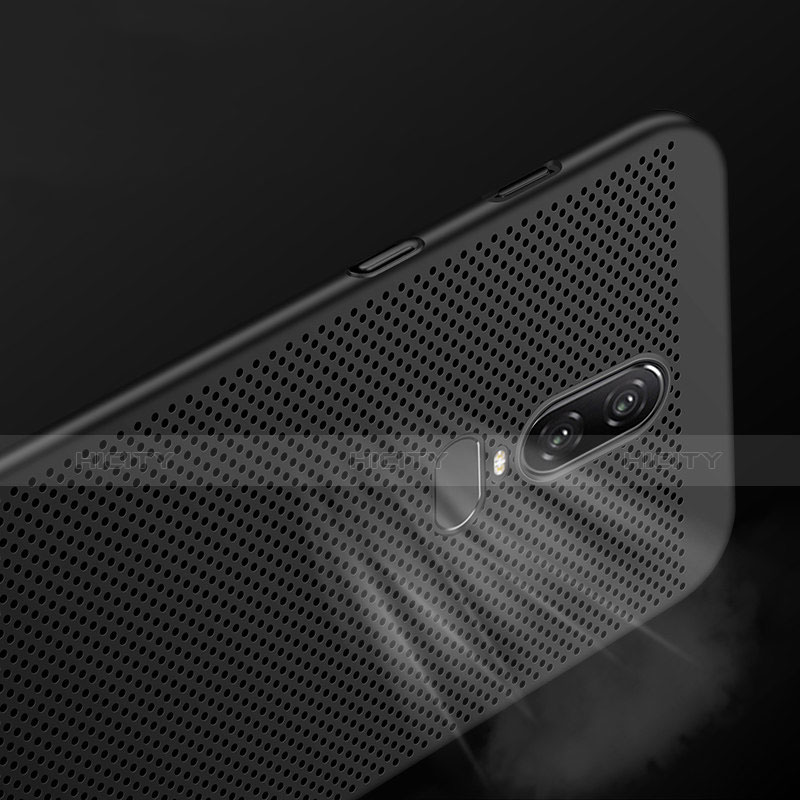 Funda Dura Plastico Rigida Perforada M01 para OnePlus 6 Negro